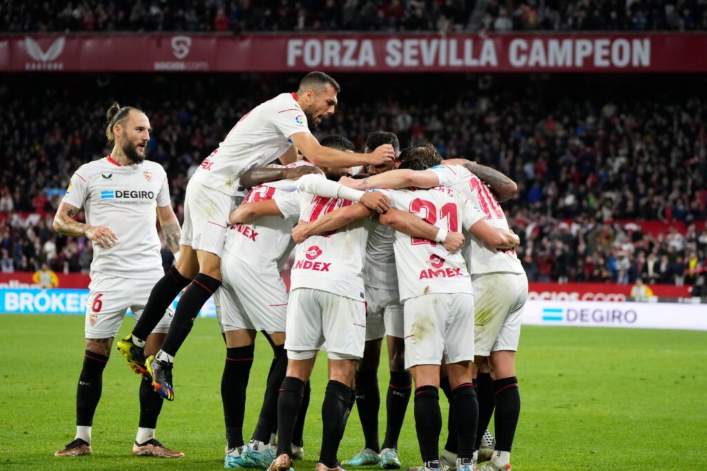 Χιρόνα – Σεβίλλη